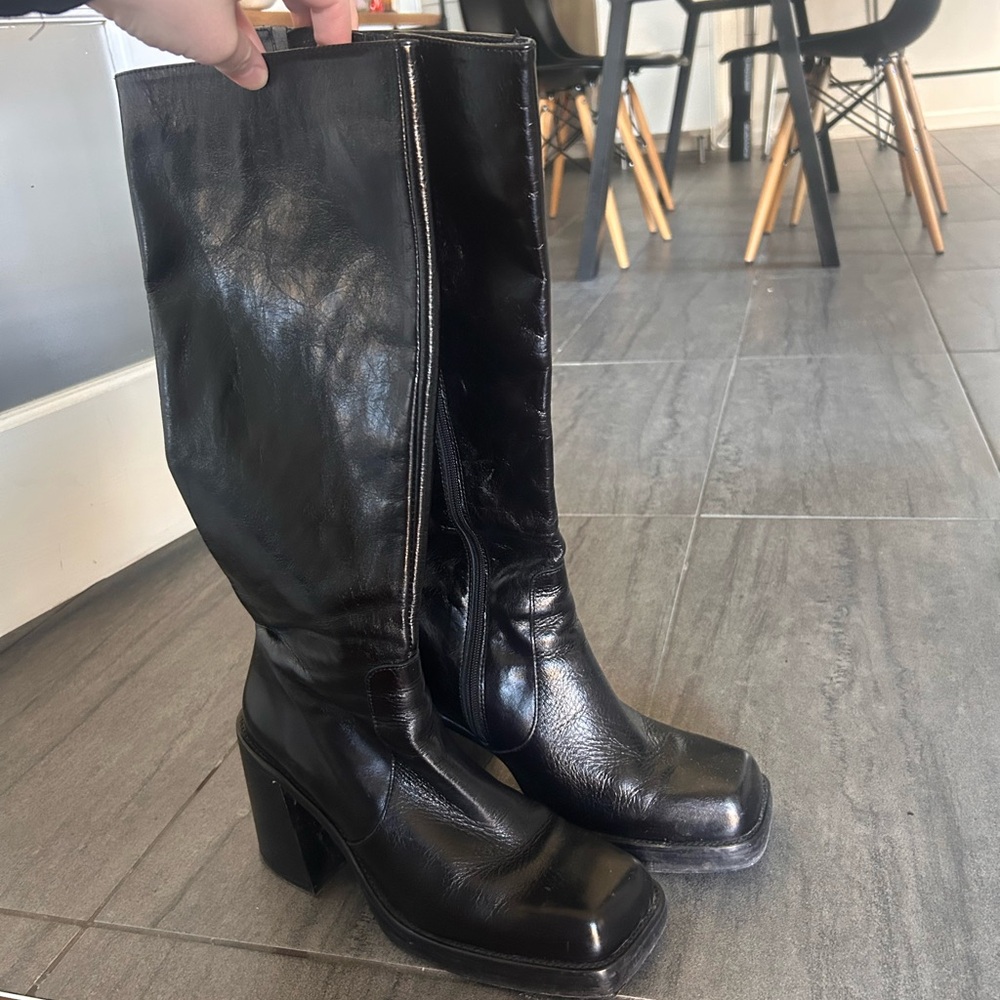 L’Intervalle Leather Boots